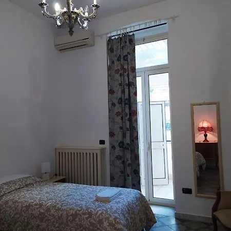 Dante Alighieri House Bari