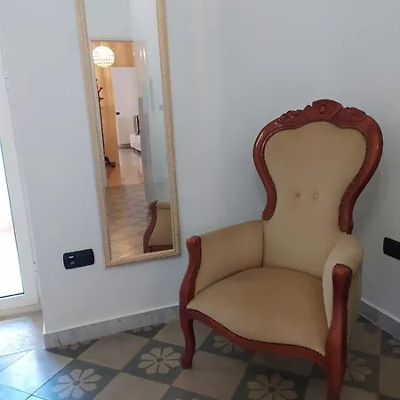 شقة Dante Alighieri House *